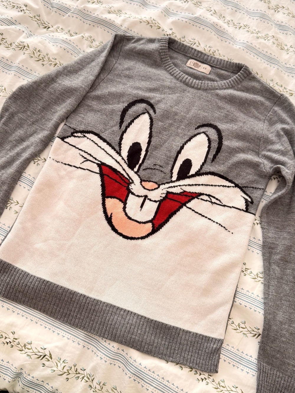 Gray and Cream Bugs Bunny Graphic Sweater